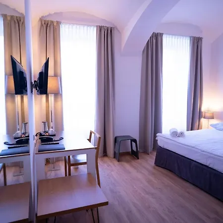 Hotel Payer Ii