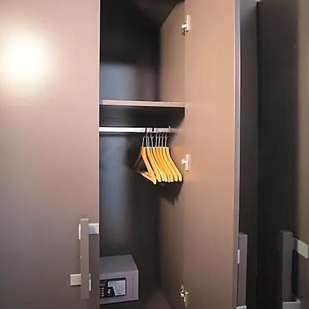 Hotel Payer Ii