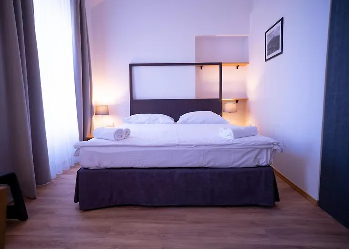 Hotel Payer Ii